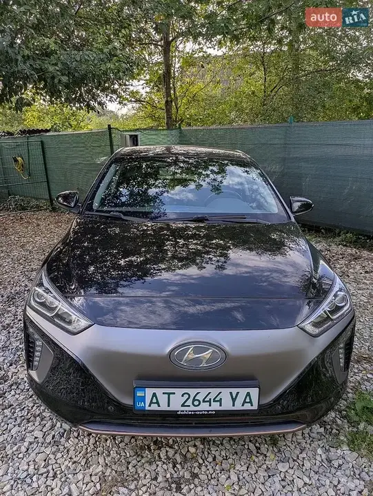 Hyundai Ioniq
