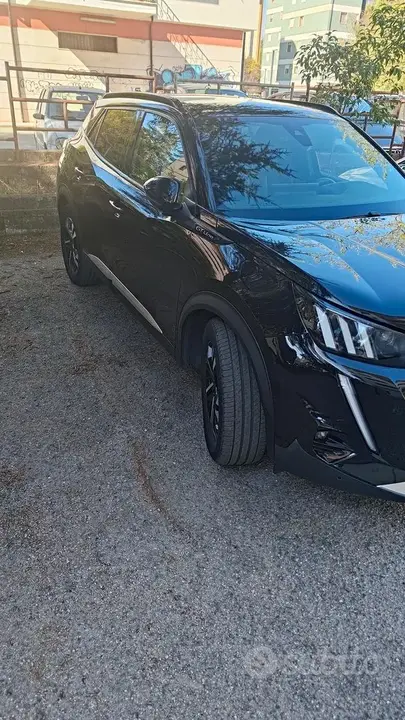 Peugeot 2008 2020 photo 4