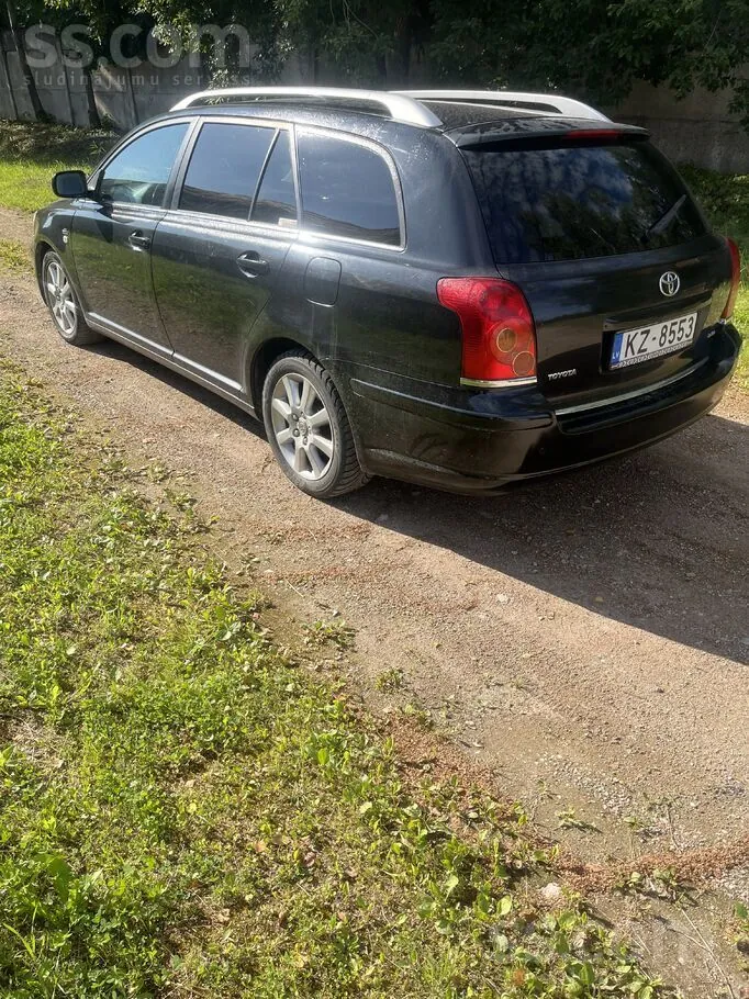 Toyota Avensis 2005 photo 3