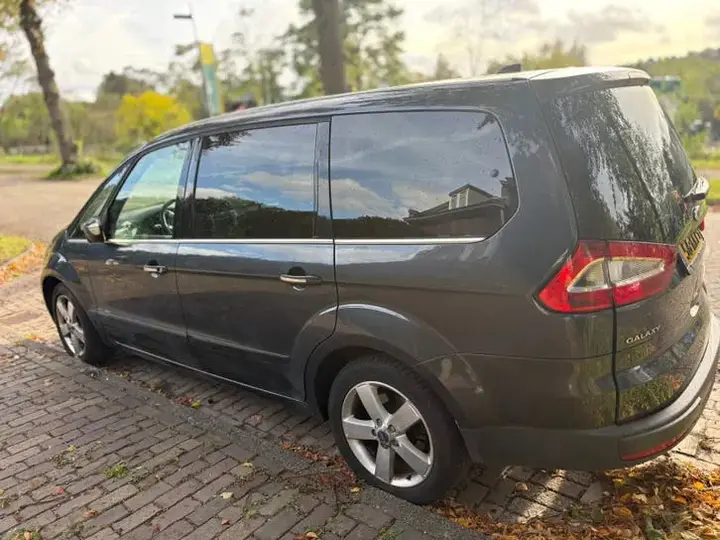 Ford Galaxy