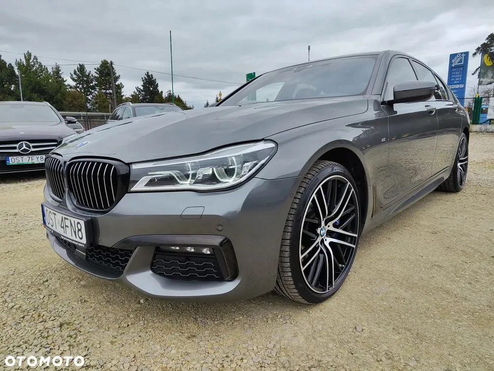 BMW Seria 7 2018 photo 3