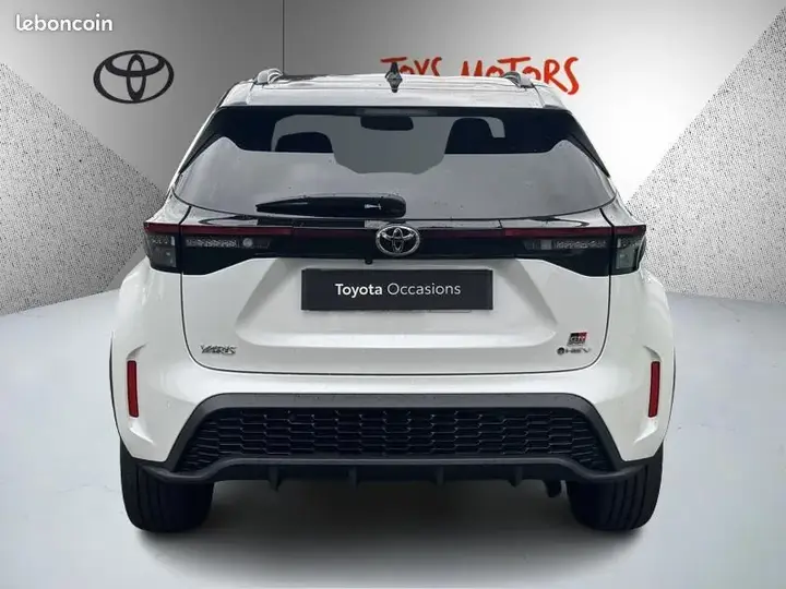 Toyota Yaris Cross 2025 photo 4