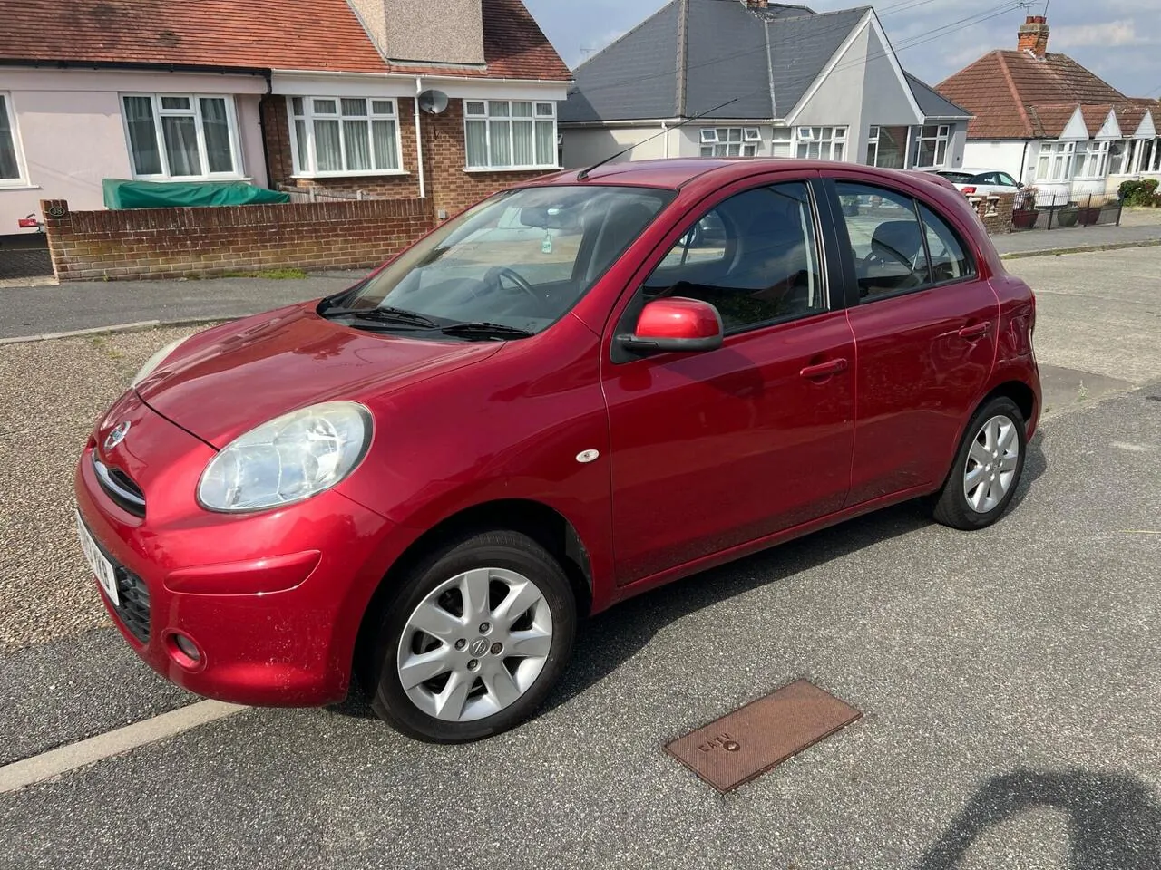 Nissan Micra 2013 photo 2