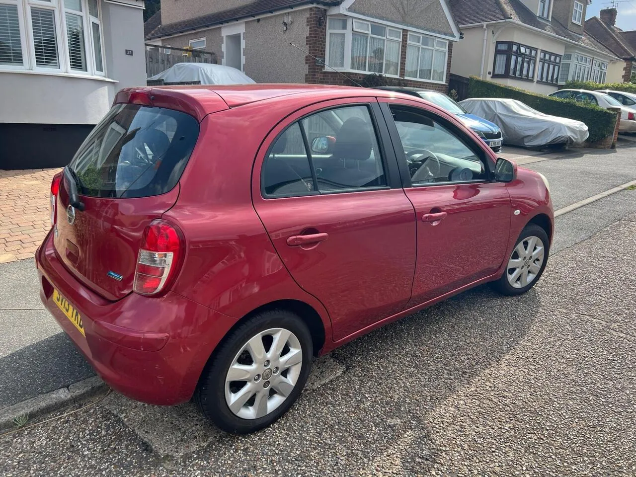 Nissan Micra 2013 photo 4