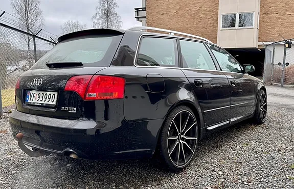 Audi A4 2008 photo 4