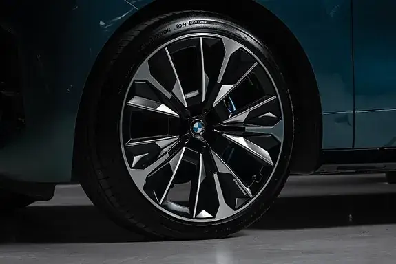 BMW Ix 2026 photo 3