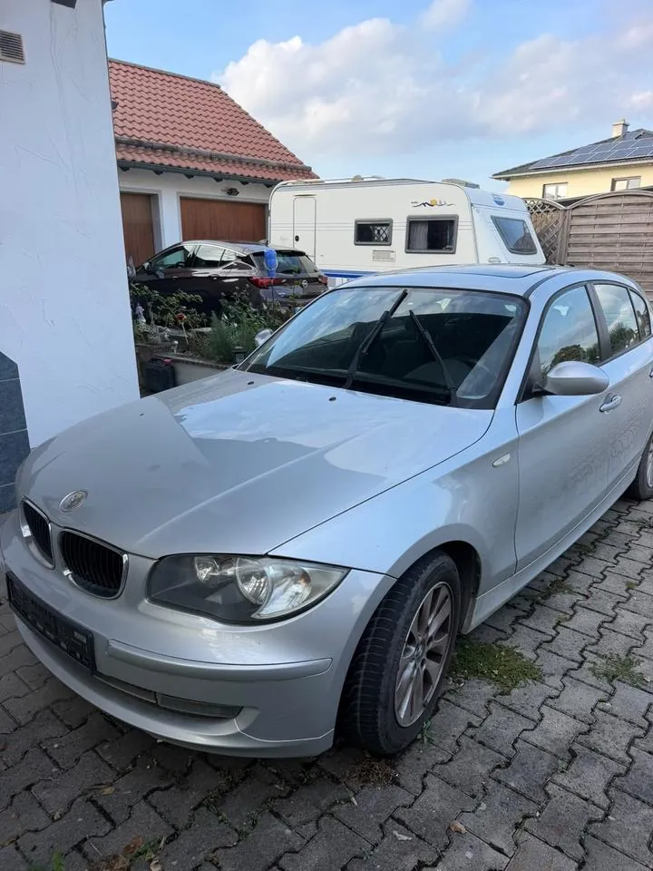 BMW 116I E87