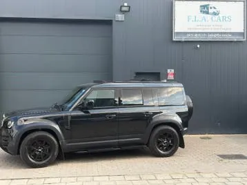 Land Rover Defender 2021 photo 3