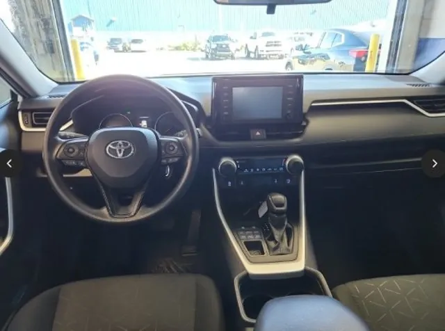 Toyota Rav4 2021 photo 4