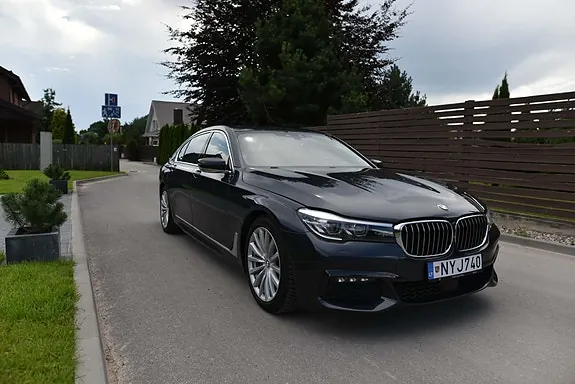 BMW 740Li 2017 photo 2