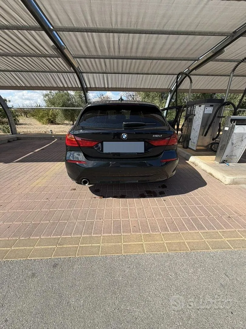 BMW 1 Series 2019 photo 2