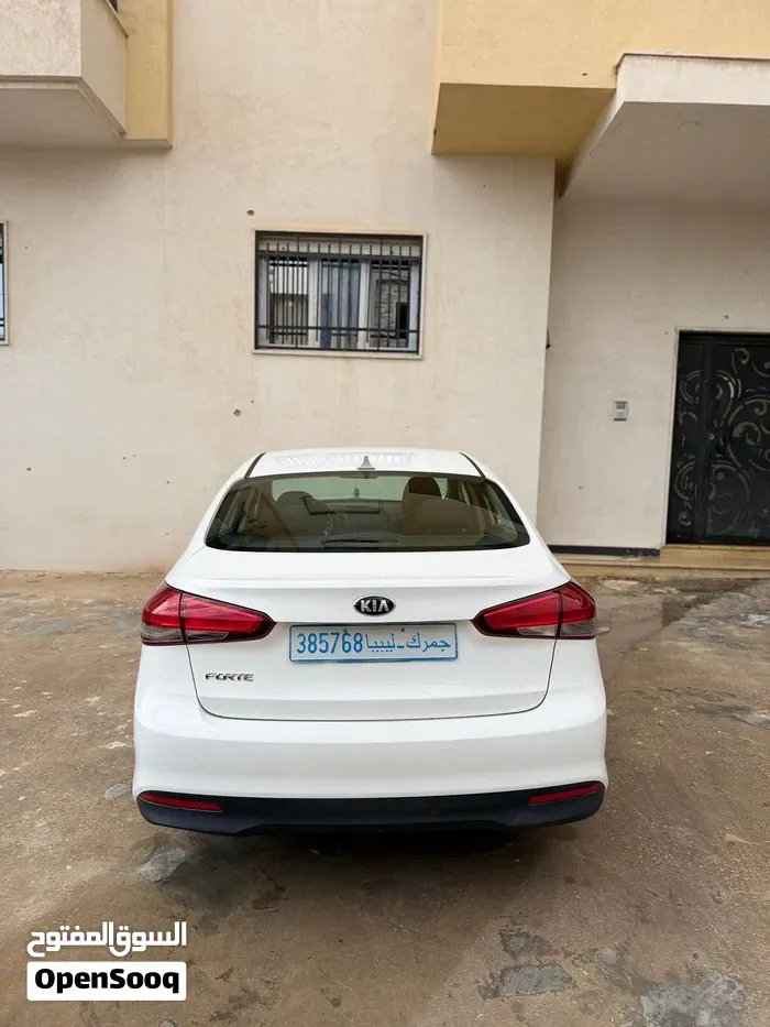 Kia Forte 2017 photo 3