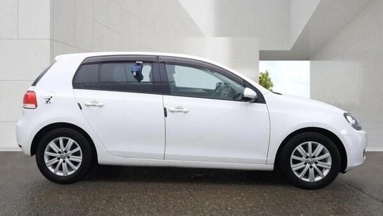 Volkswagen Golf 2023 photo 5