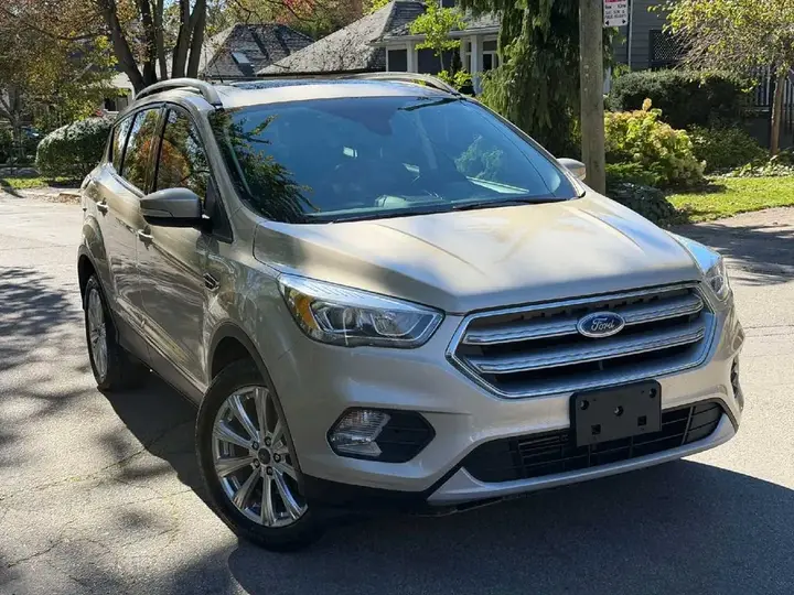 Ford Escape 2017 photo 3