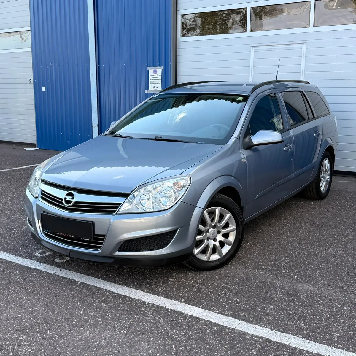 Opel Astra 2008 photo 2