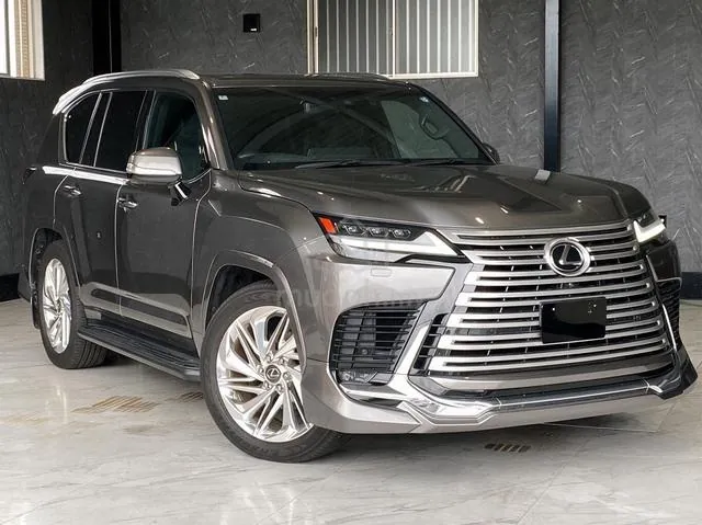 Lexus Lx600