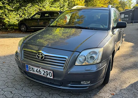 Toyota Avensis 2005 photo 3