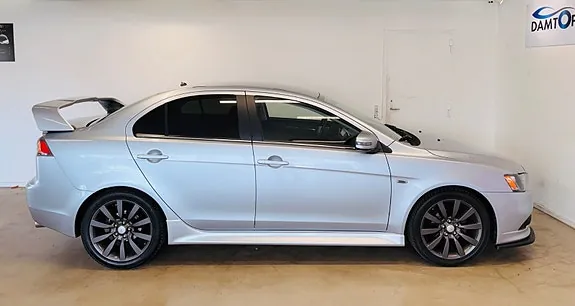 Mitsubishi Lancer 2015 photo 5