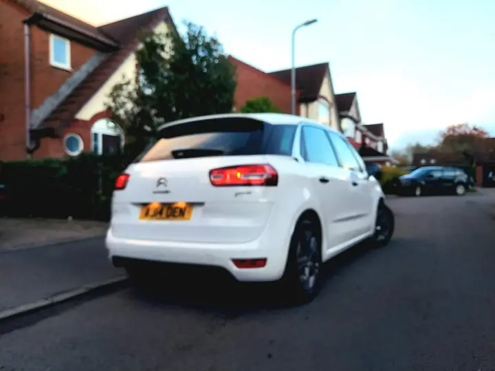 Citroen C4 Picasso 2014 photo 4