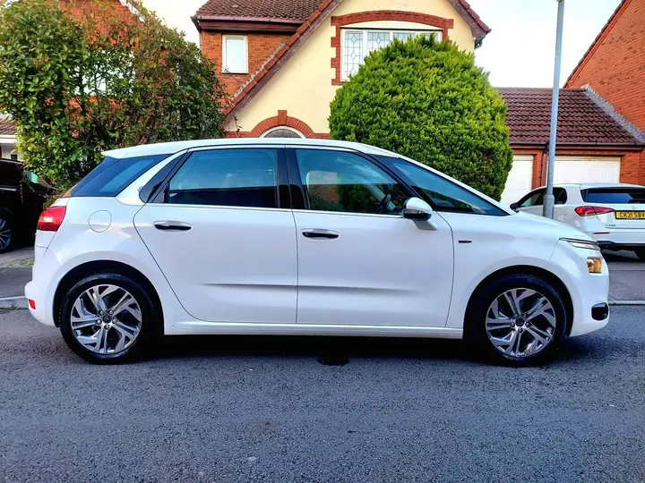 Citroen C4 Picasso 2014 photo 5