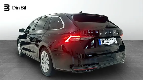 Skoda Octavia 2026 photo 3