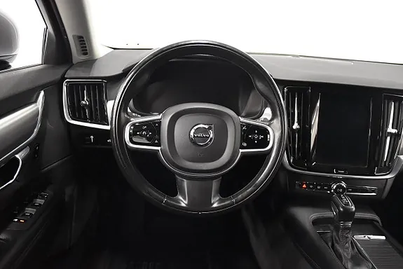 Volvo V90 2018 photo 2