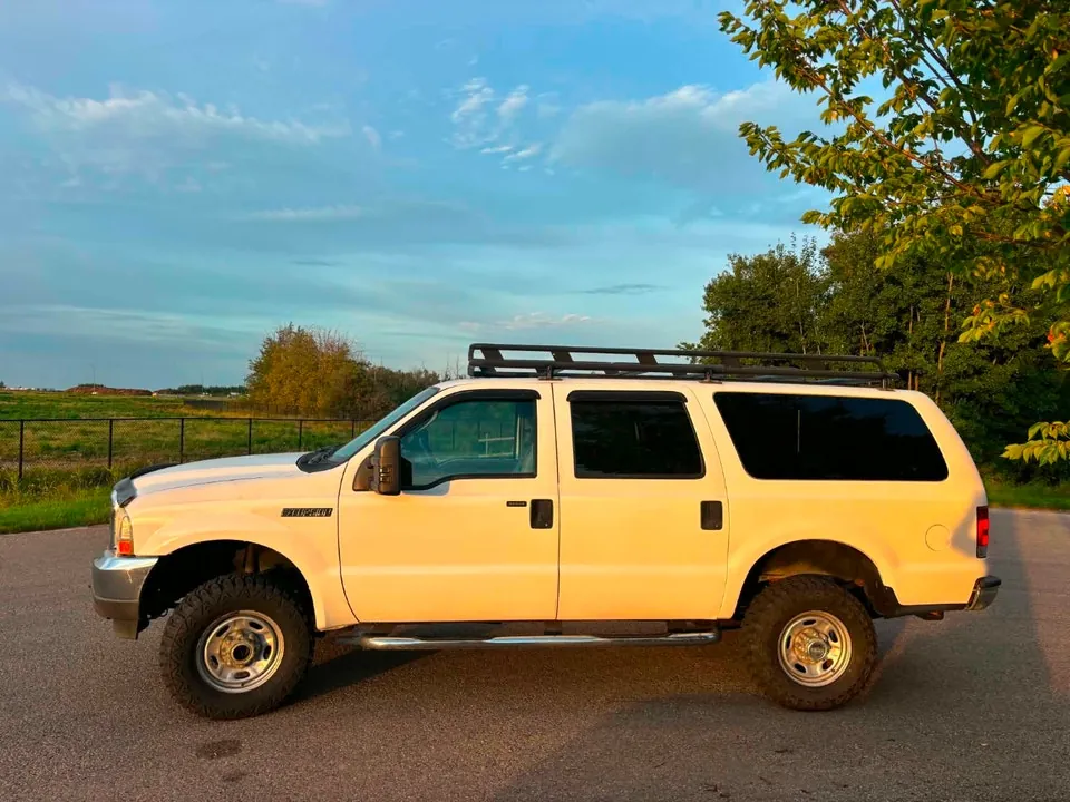 Ford Excursion 2003 photo 5