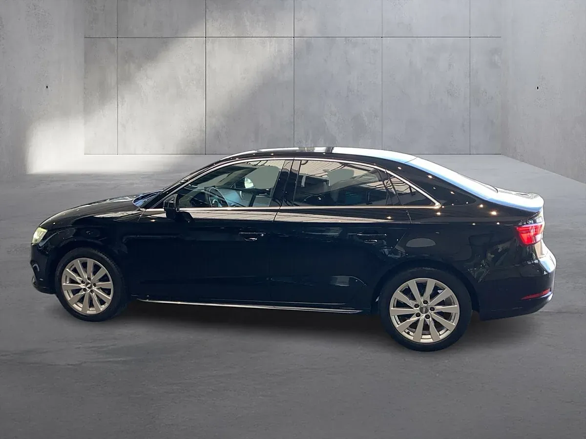 Audi A3 2017 photo 2