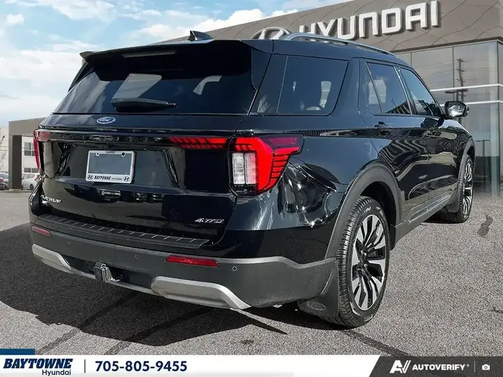 Ford Explorer 2025 photo 5