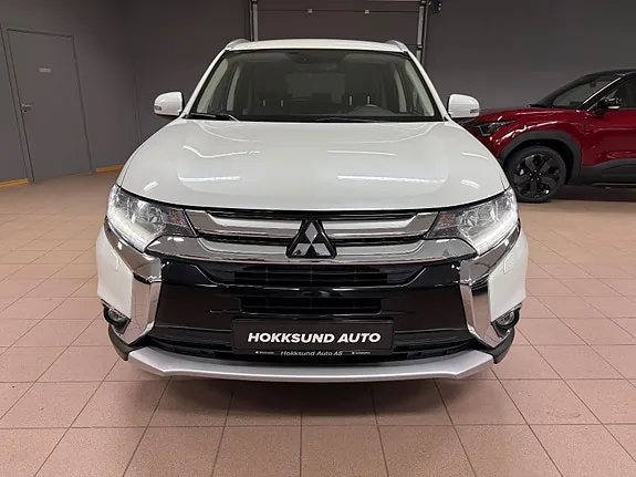 Mitsubishi Outlander 2016 photo 4