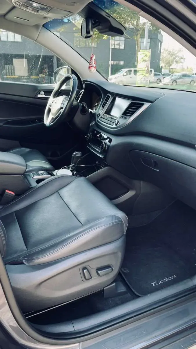 Hyundai Tucson 2018 photo 2