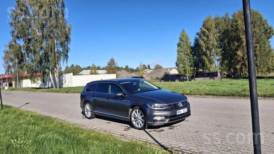 Volkswagen Passat 2016 photo 2
