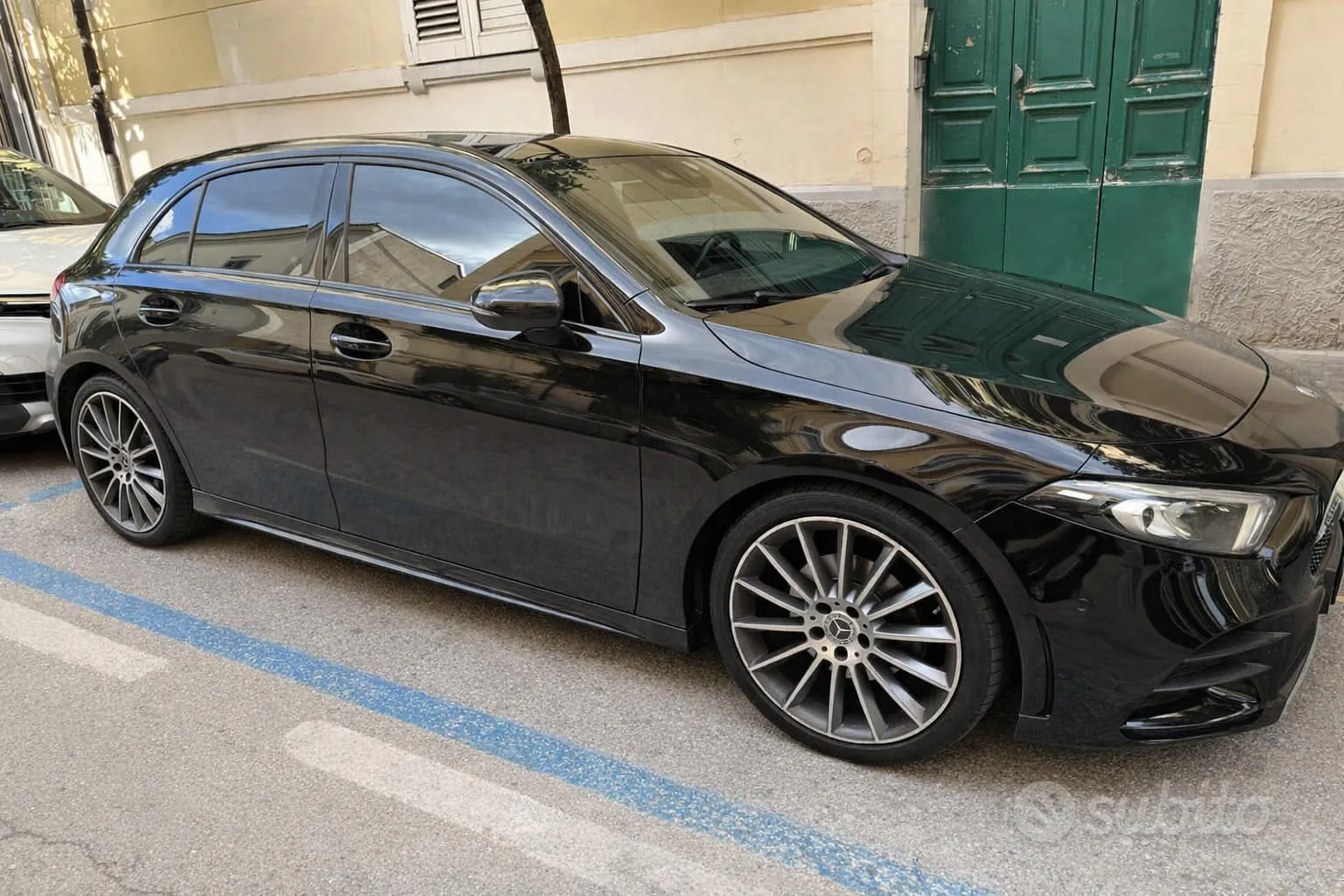 Mercedes-Benz A180 2020 photo 2