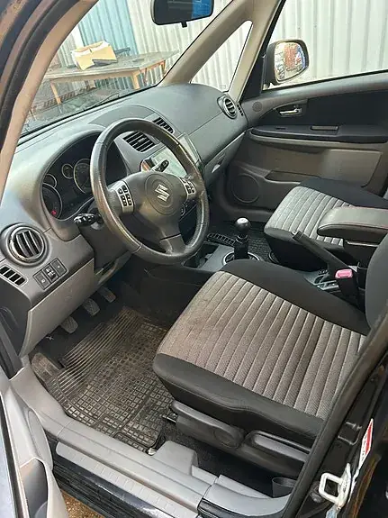 Suzuki Sx4 2010 photo 4