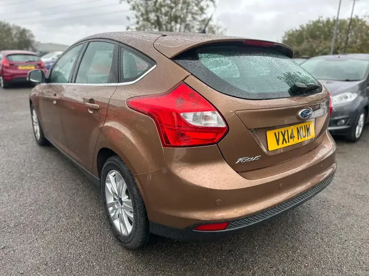 Ford Focus 2014 photo 4