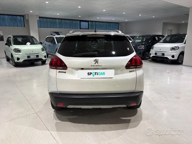 Peugeot 2008 2018 photo 4