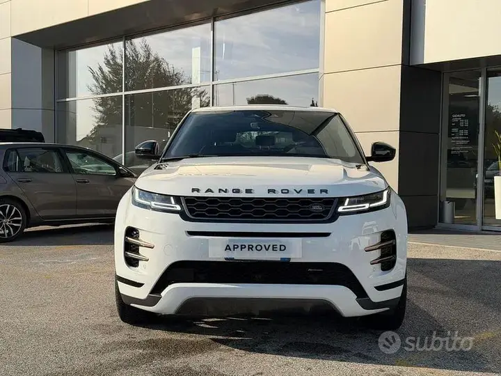 Land Rover Range Rover Evoque 2022 photo 3