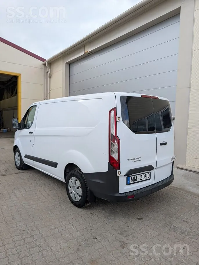 Ford Transit 2015 photo 4
