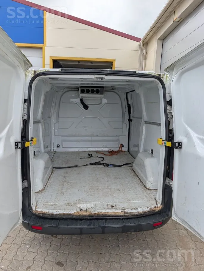 Ford Transit 2015 photo 5