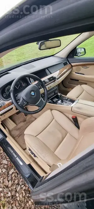 BMW 530 2010 photo 5