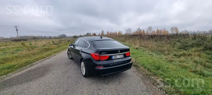 BMW 530 2010 photo 4