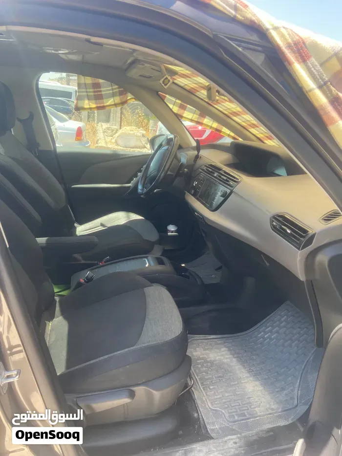 Citroen C4 Picasso 2017 photo 3