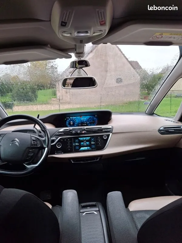 Citroen C4 Picasso 2014 photo 3