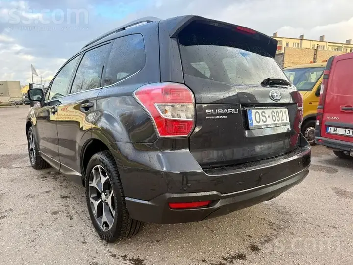 Subaru Forester 2015 photo 4