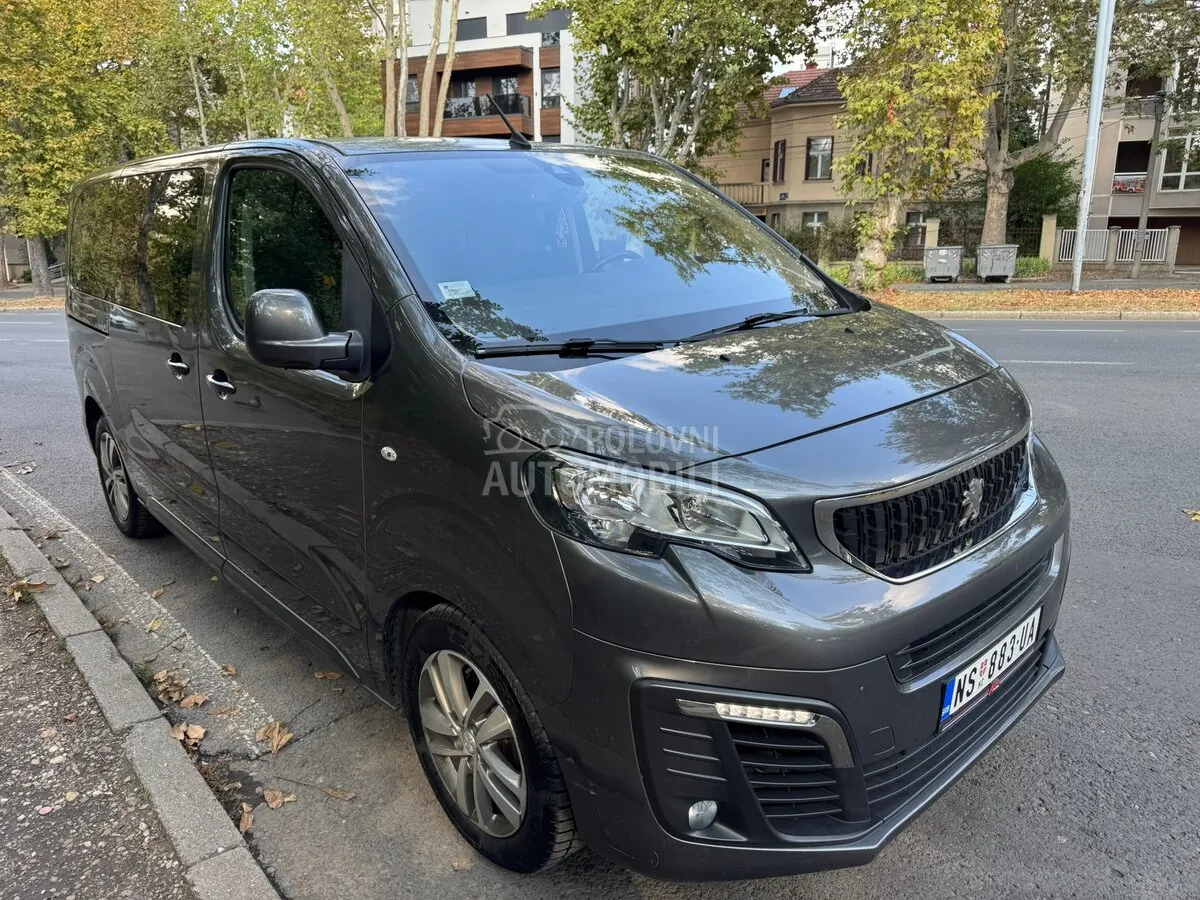 Peugeot Traveller 2019 photo 3