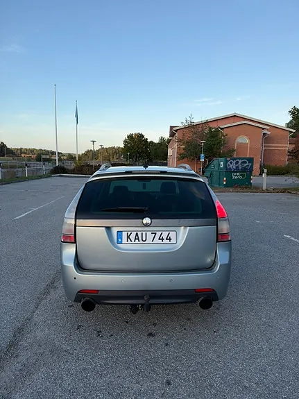 Saab 9-3 2010 photo 5