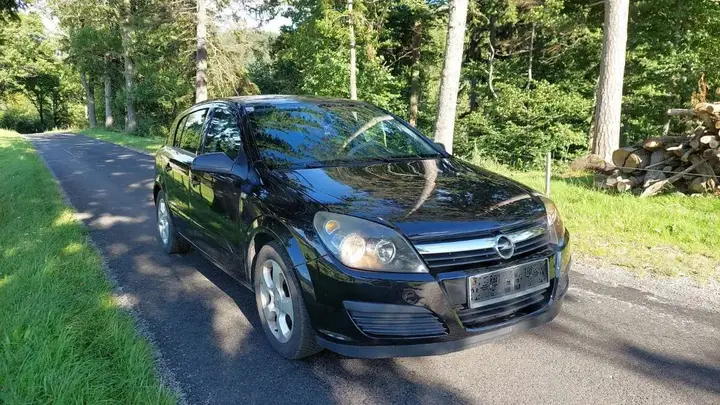 Opel Astra 2007 photo 2