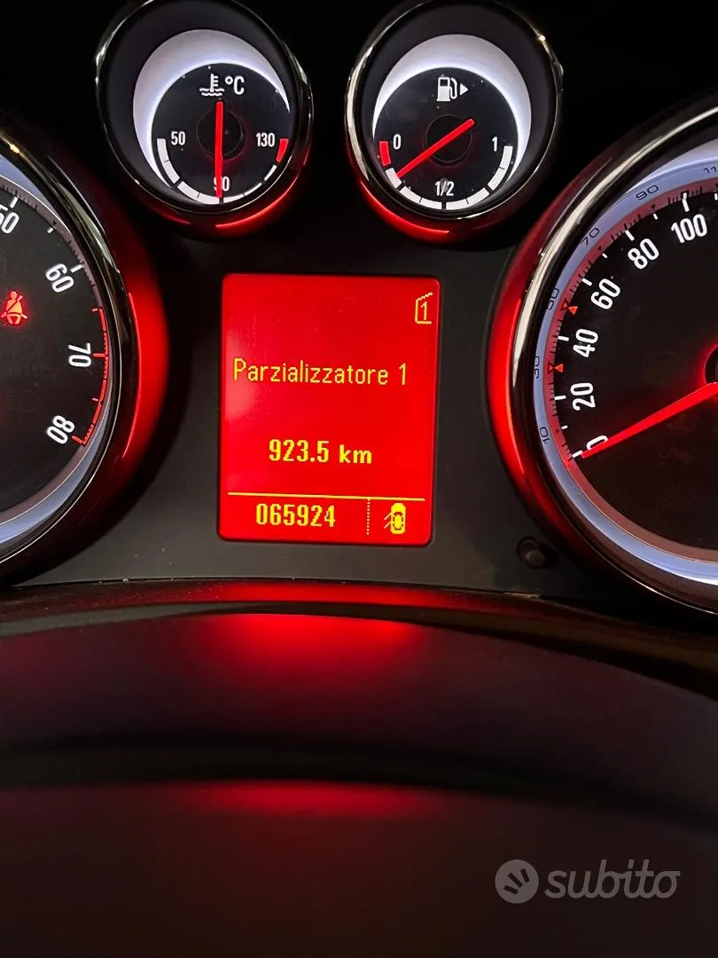 Opel Meriva 2011 photo 4