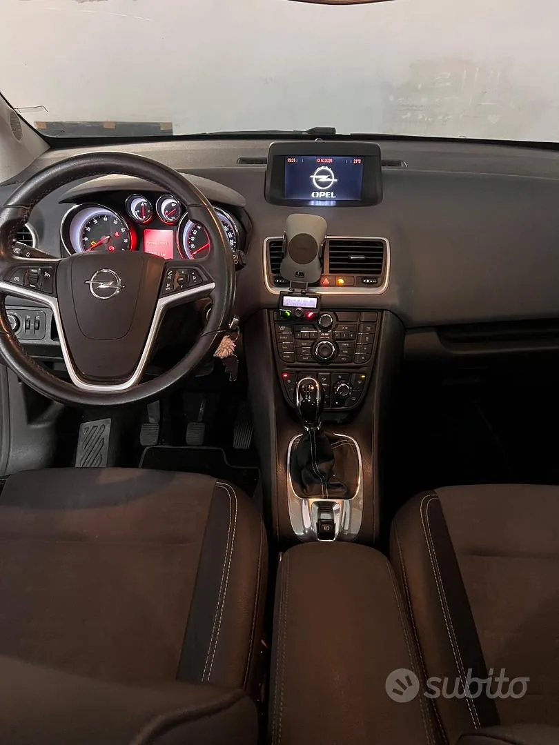Opel Meriva 2011 photo 3
