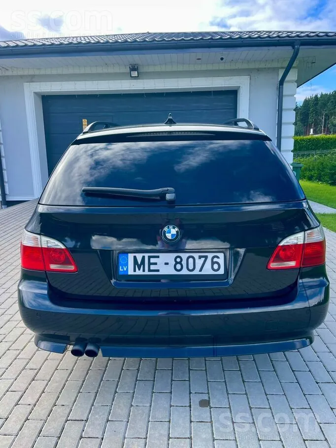 BMW 530D Touring 2005 photo 3